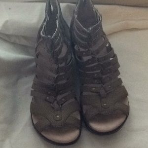 Jambi Sugar Sandals Olive sz8